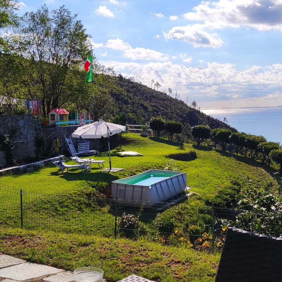 Agrifazenda Bed & Breakfast Cogoleto Bagian luar foto
