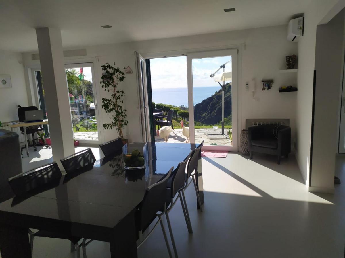 Agrifazenda Bed & Breakfast Cogoleto Bagian luar foto
