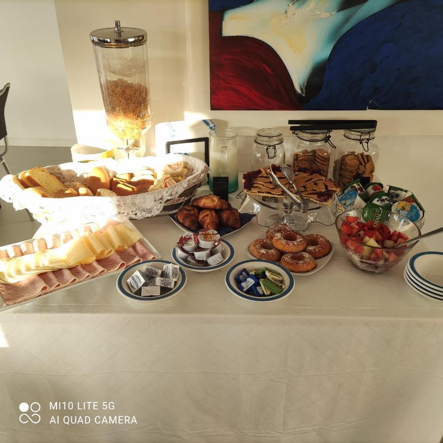 Agrifazenda Bed & Breakfast Cogoleto Bagian luar foto